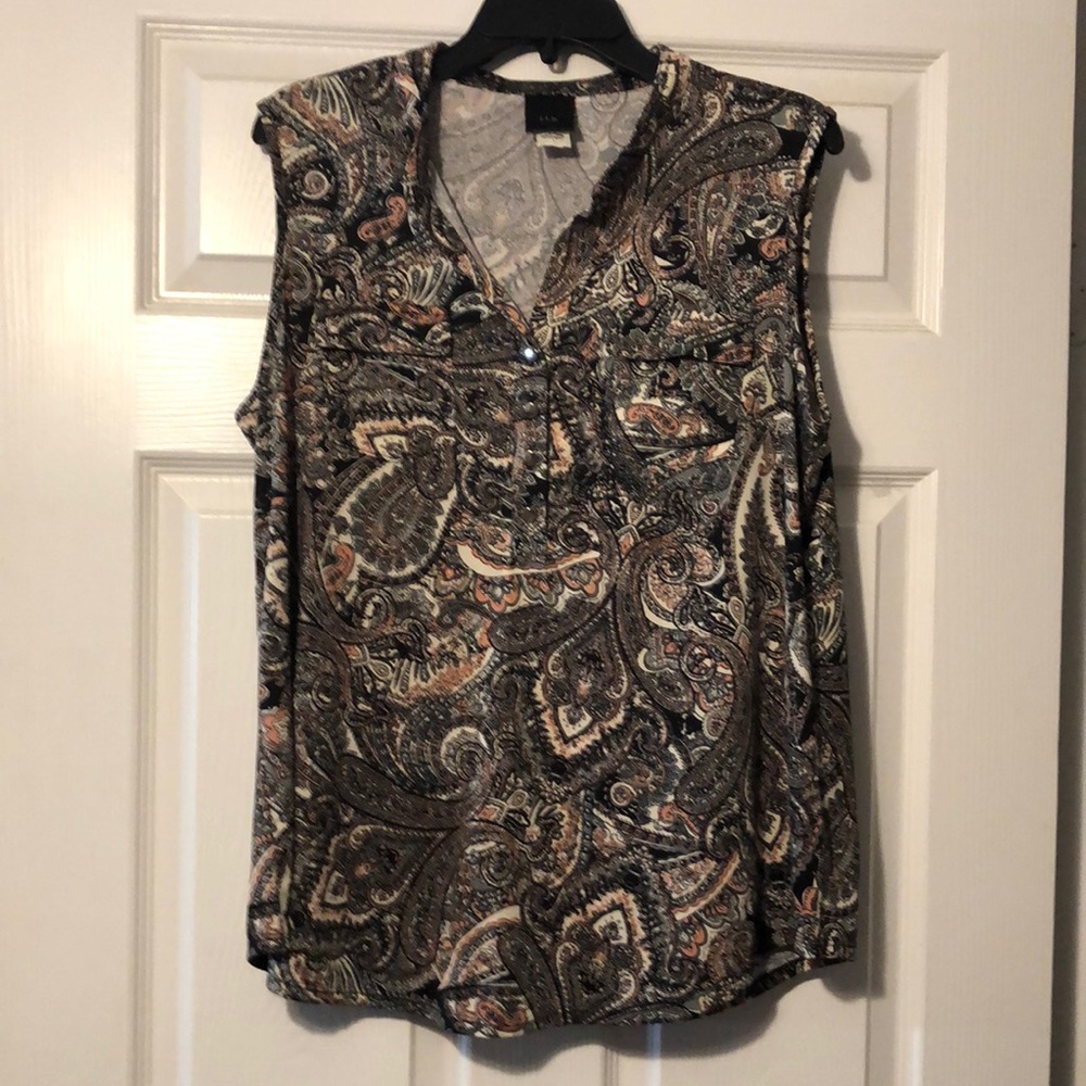 j.t.b Blouse Size L Black Paisley Print